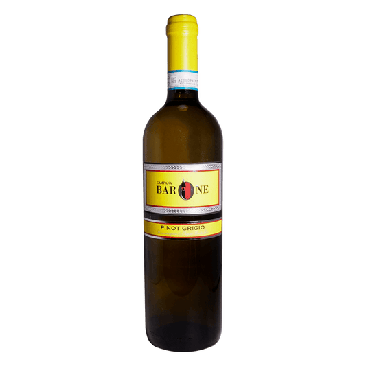 In einem Tanz aus zartem Sonnengelb erstrahlt der Pinot Grigio im Glas, wie ein sanfter Hauch von Frühlingsblumen. Die Nase wird von einem betörenden Duft nach reifen Birnen, saftigen Pfirsichen und einem Hauch von exotischer Zitrusfrucht umschmeichelt. Auf der Zunge entfaltet sich ein harmonisches Zusammenspiel von delikater Frische und subtiler Eleganz. Die Aromen tanzen sanft und verlockend, wie ein vertrautes Lied der Liebe.